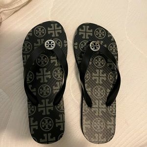 Tory Burch Flip Flops size 5